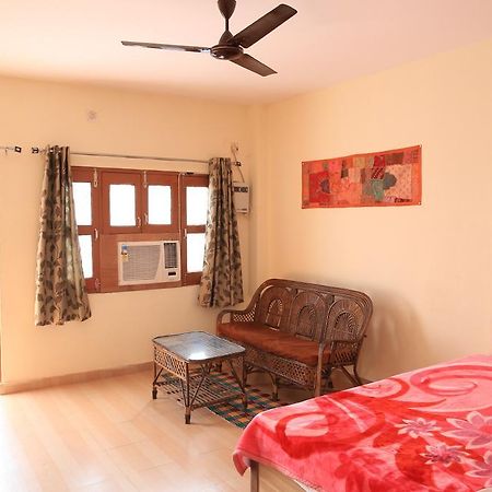 Bona Cafe Restaurant & Sala Guest House Varanasi Rum bild
